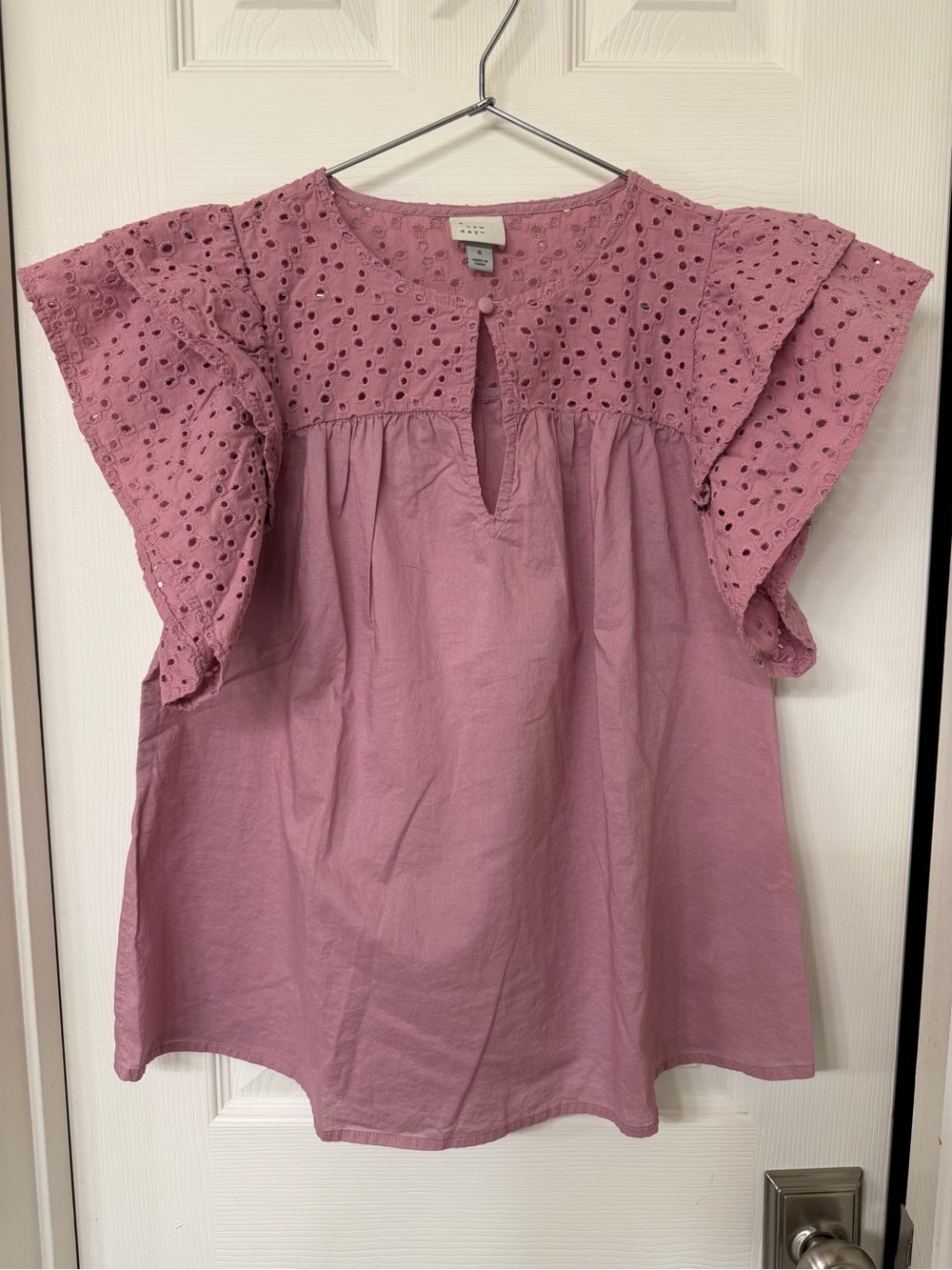 a new day Rose Eyelet Flutter Sleeve Top / Blouse